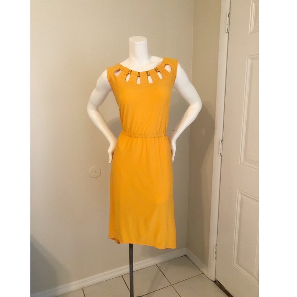 🌻NWT Yellow Stretchy Dress🌻Tag Size XL